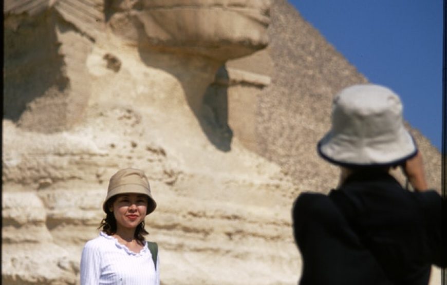 Full-Day Tour Giza Pyramids & Cairo