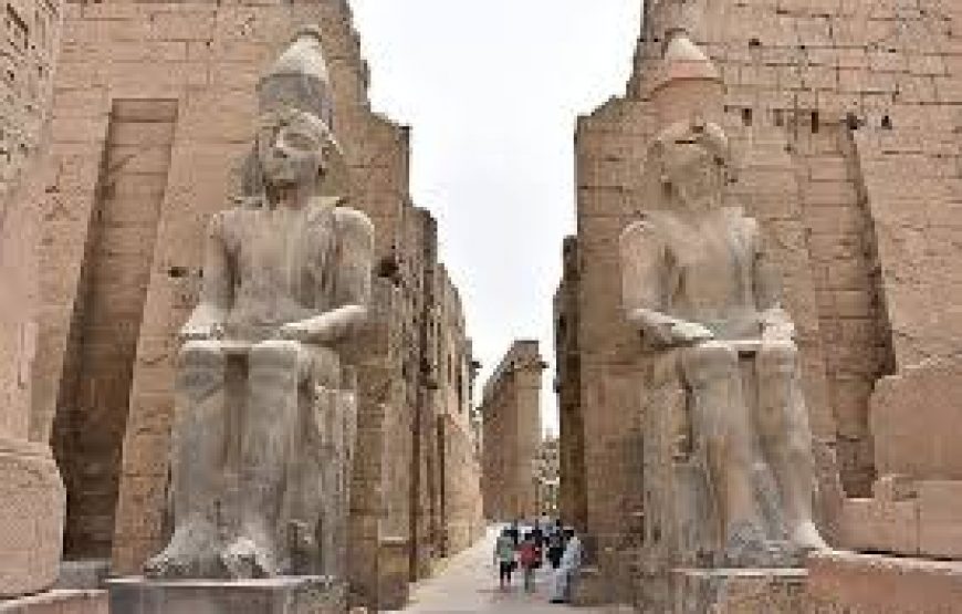 Luxor day tour to East and West Banks