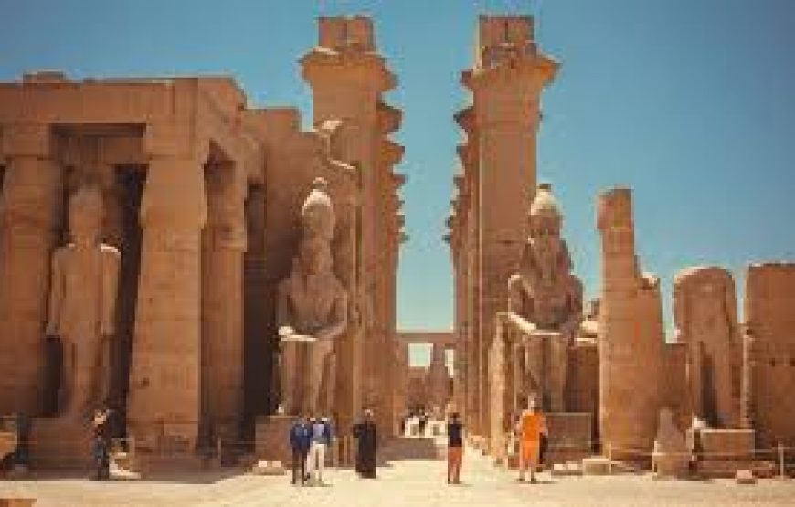 Luxor day tour to East and West Banks