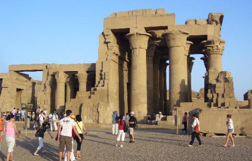 Luxor Day Tour to Edfu and Kom Ombo Temples